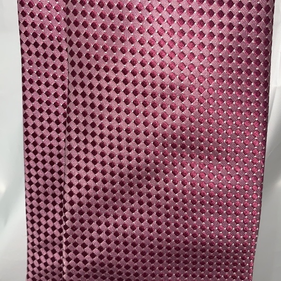 HENRY Jacobson Pink on Pink Checkered Pattern Silk 61” L 4” W - Picture 1 of 4